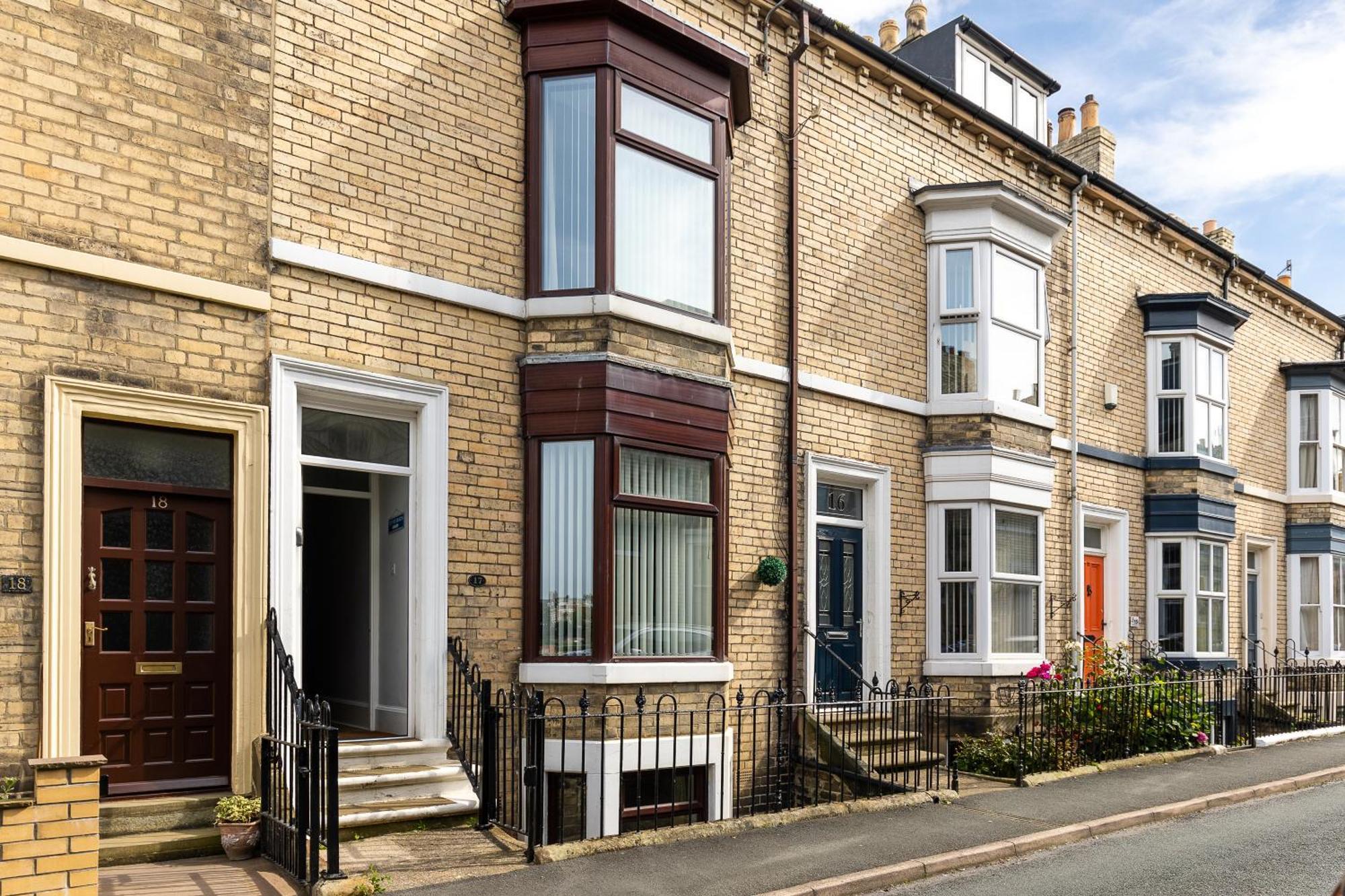 Rovers' Retreat Whitby George Street 外观 照片